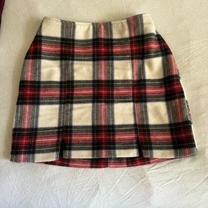 Hollister Unltra Highrise Plaid Skirt size small